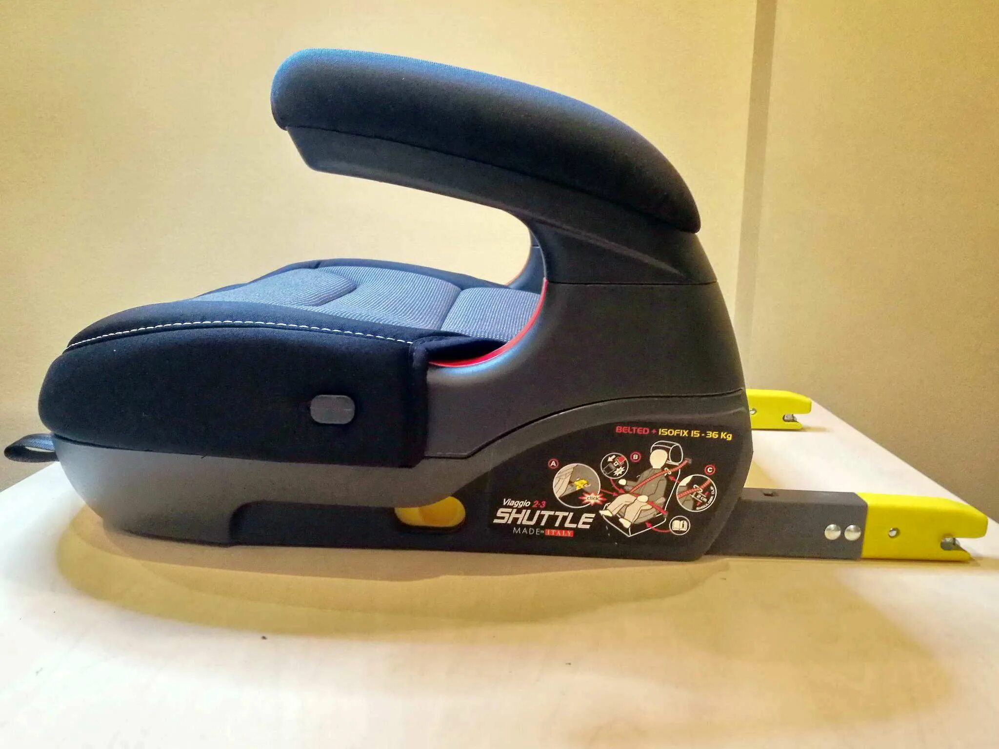 Бустер peg perego 2 3 shuttle. Peg perego shuttle 2-3. peg perego viaggio 2-3 бустер. peg perego sitzerhöhung viaggio 23 shuttle crystal black.