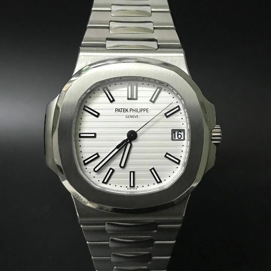 Patek philippe 5711. Patek philippe nautilus 5711/1a. Patek philippe nautilus 5711/1r-001. Patek philippe 5711. Patek philippe 5711.