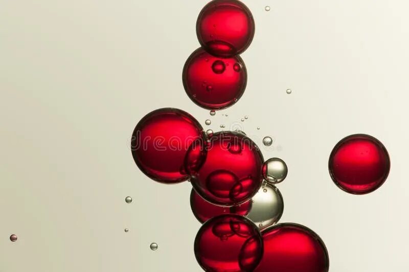 Красные пузырьки. Пузырьки кислорода на Красном фоне. Единичный красный пузырек. Красный пузырь вода.