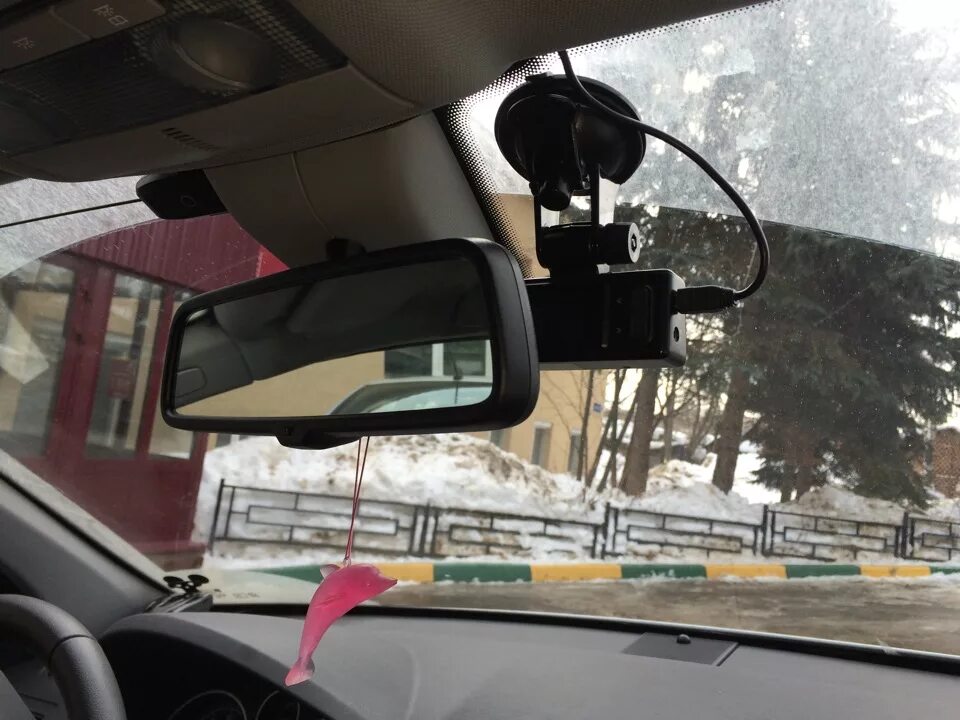 Установка видеорегистратора монжаро