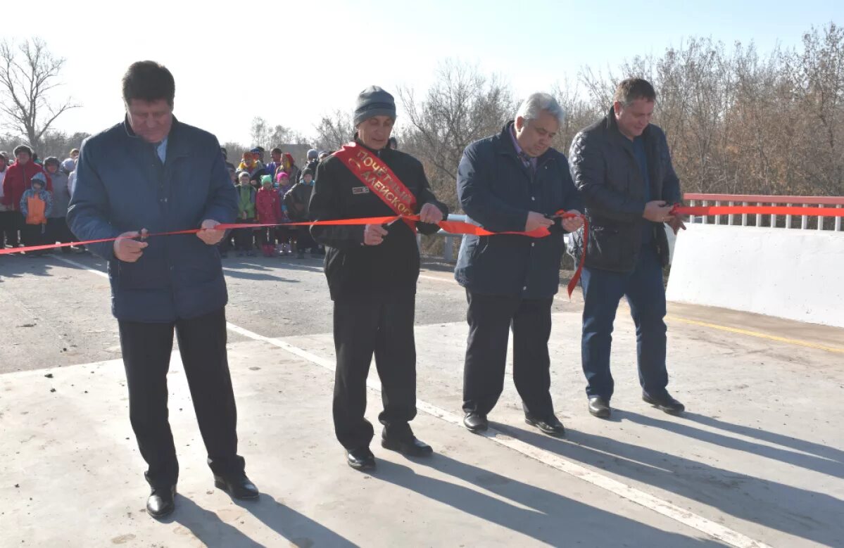 Погода осколково алтайский край алейский. Село Осколково Алтайский край. Осколково Алейский район. Безголосово Алейский район Алтайский край. Речка Порозиха Алтайский край.