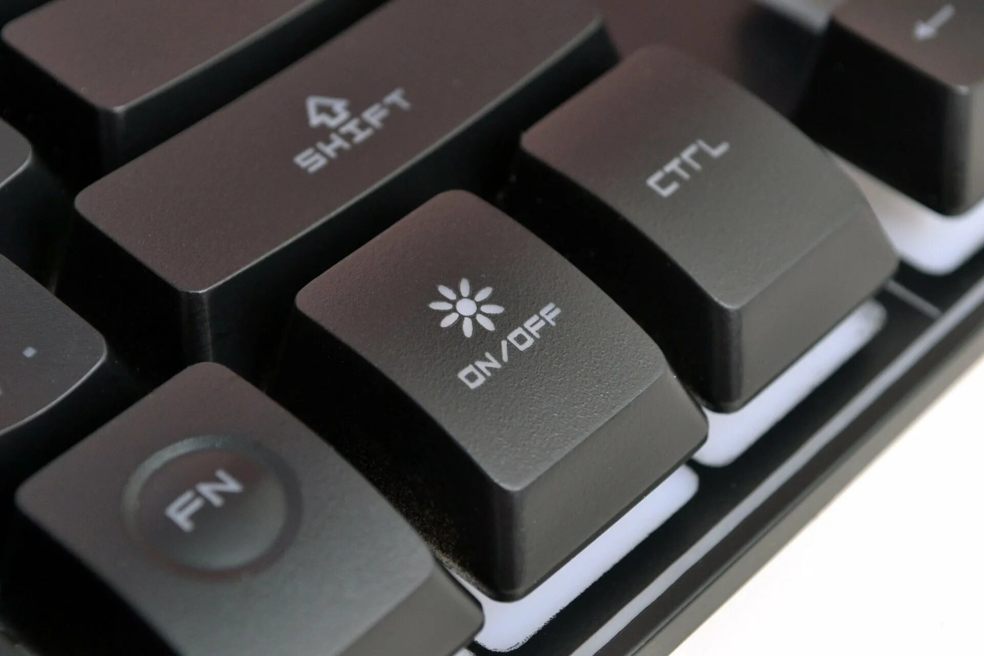 Клавиша led на клавиатуре red square. Клавиатура red square клавиши. Программное обеспечение red square keyrox tkl classic. Red square клавиатура механическая. Red square комбинации клавиш.