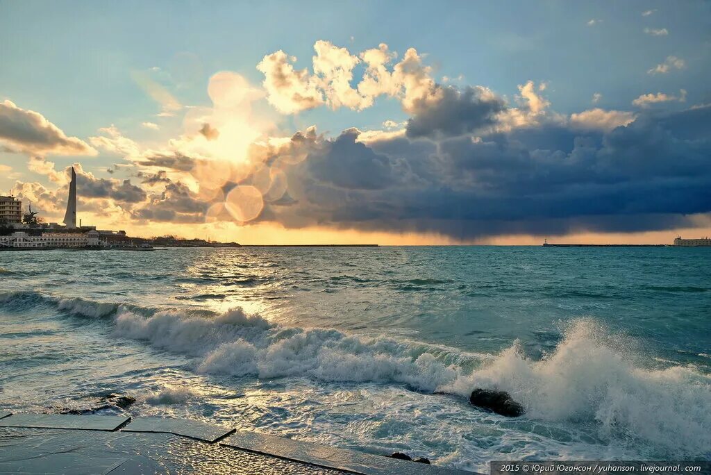 Дикий берег моря. Море и горы. Горы бырранга. ". Ни гор ни моря.