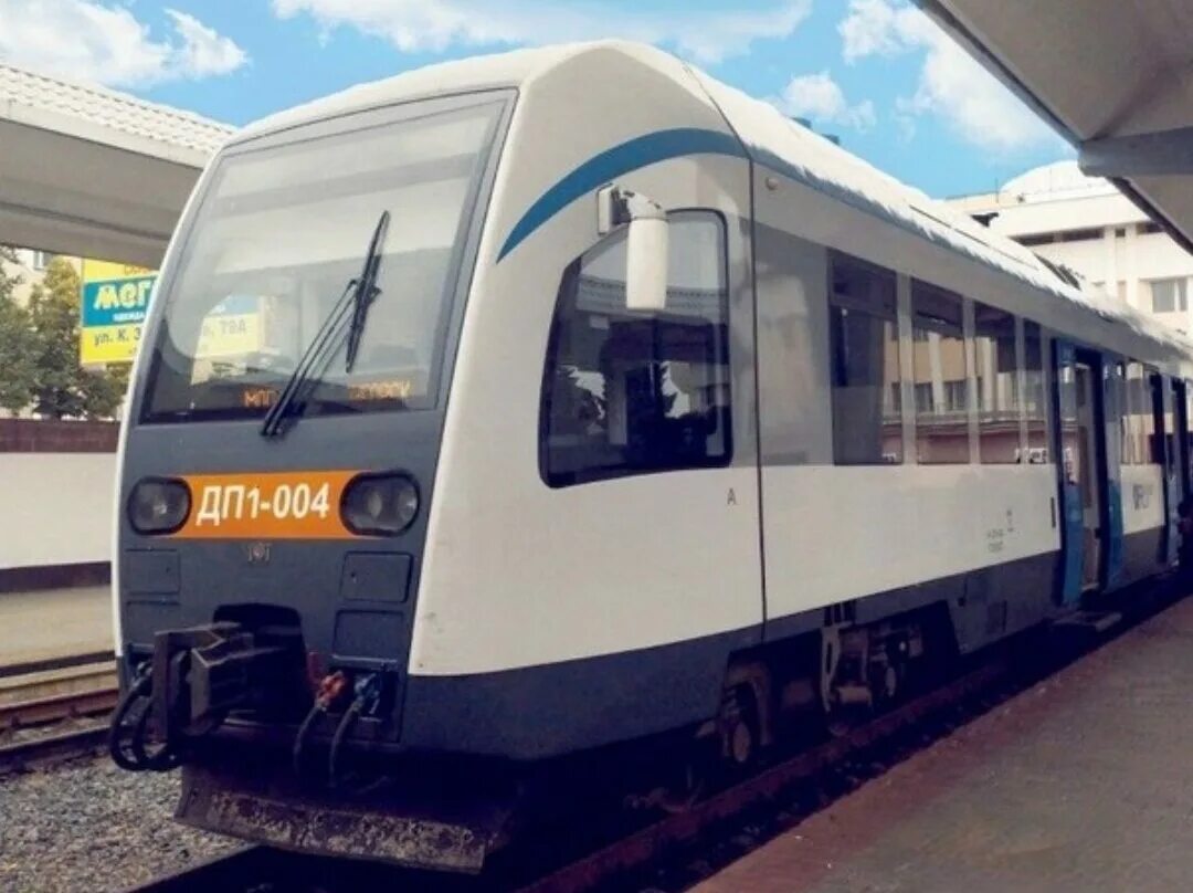 Поезд: 879б могилёв → солигорск. Могилёв солигорск. Солигорск могилев поезд. Могилев солигорск. Поезд региональных линий эконом класса.