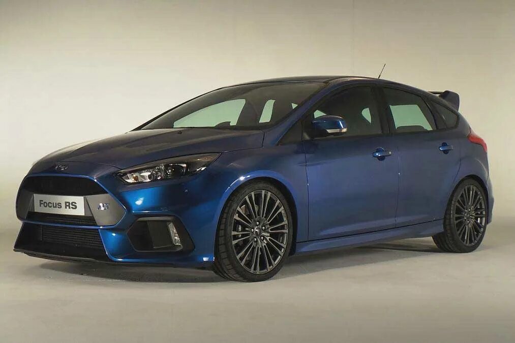 1 18 2014. Ford Focus RS 2015. Ford Focus 17 RS. Ford Focus 3 RS sedan. Ford Focus RS 2014.