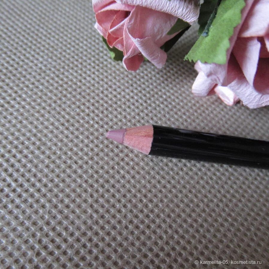 Pale mauve bobbi. Bobbi brown pale mauve карандаш. bobbi brown карандаш для губ pale mauve.