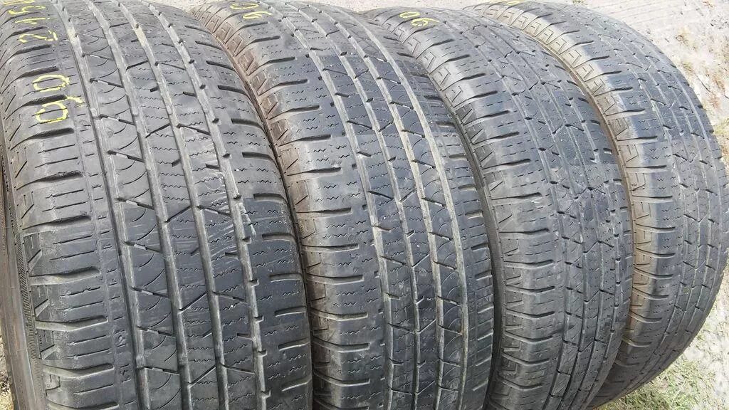 Купить 275 40 r22. Континенталь 275 40 22. 255/65 R17 Continental Cross contact LX 4 шт. Continental Cross contact lx25. 275/40 R22.