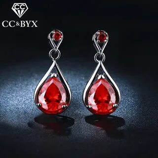 Серьги с красным камнем
