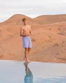 Caio Cerqueira's Feet 