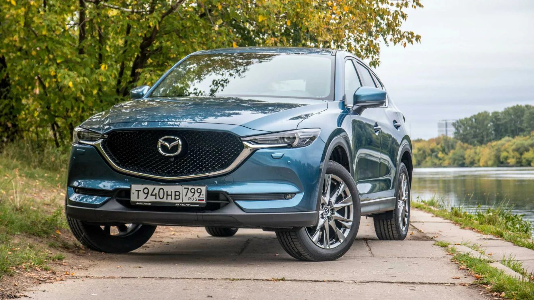 2019 vs 2025. Mazda cx 5 2025. mazda cx-5 2019. mazda cx-5 executive. mazda cx-5 2025 blue.
