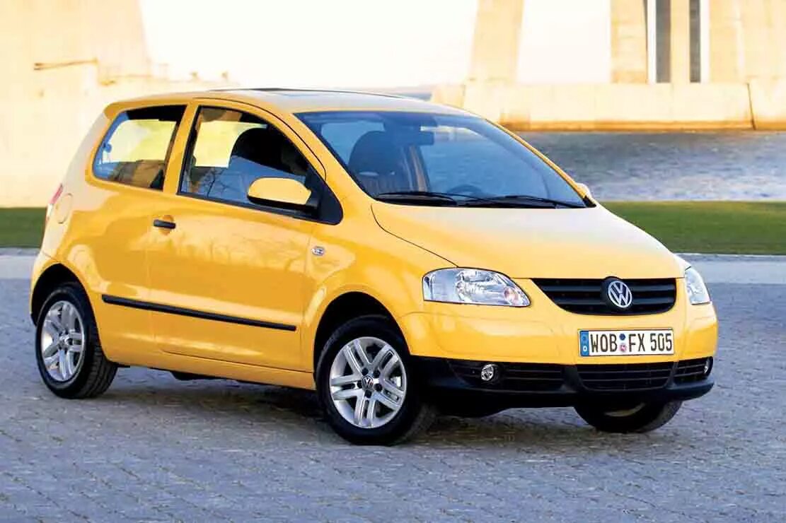 Vw fox. Фольксваген Фокс. VW Fox 2009. Фольксваген Фокс 2007 год. Volkswagen, модель: Fox 2009.