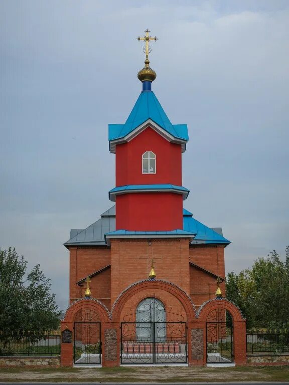 Зовут села. Храм Званное Глушковского района. С.Званное Глушковский район Курская область. Званное Глушковского района Курской области. Храм Покрова Пресвятой Богородицы Званное.