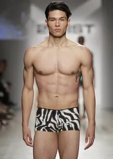 Naked Times Square Man Modeled For Harpers Bazaar And Gq Attended Columbia ...