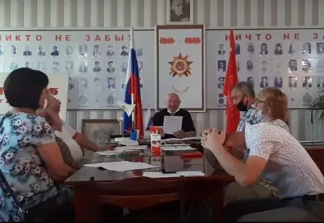 Поселковые депутаты