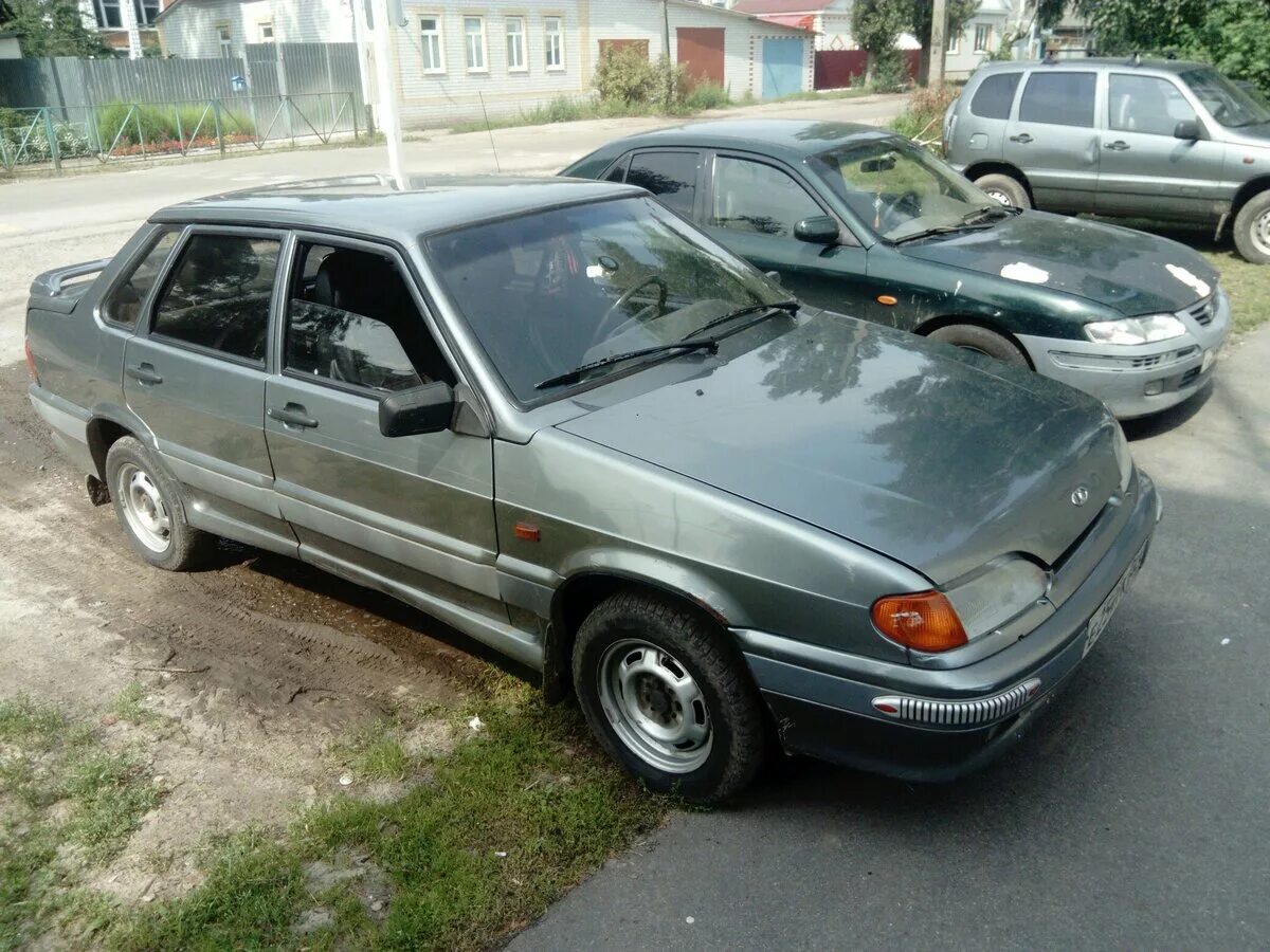 Авито авто в великих луках. Ваз 2115 1997 года. Машины бу на авито. Сток ваз 2107 31. Авито авто в великих луках.