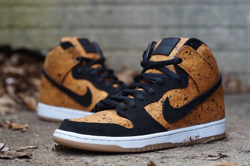 Nike sb dunk low 2020. Nike dunk low retro. Nike dunk low retro racer blue. Nike dunk big swoosh. Nike dunk low retro blue.