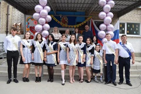 Во взрослую жизнь выпускник