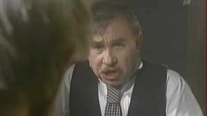 Чехов психопаты книга. Чехов психопаты. Чехов азбука классика. Чехов психопаты. Рассказ злоумышленник а.