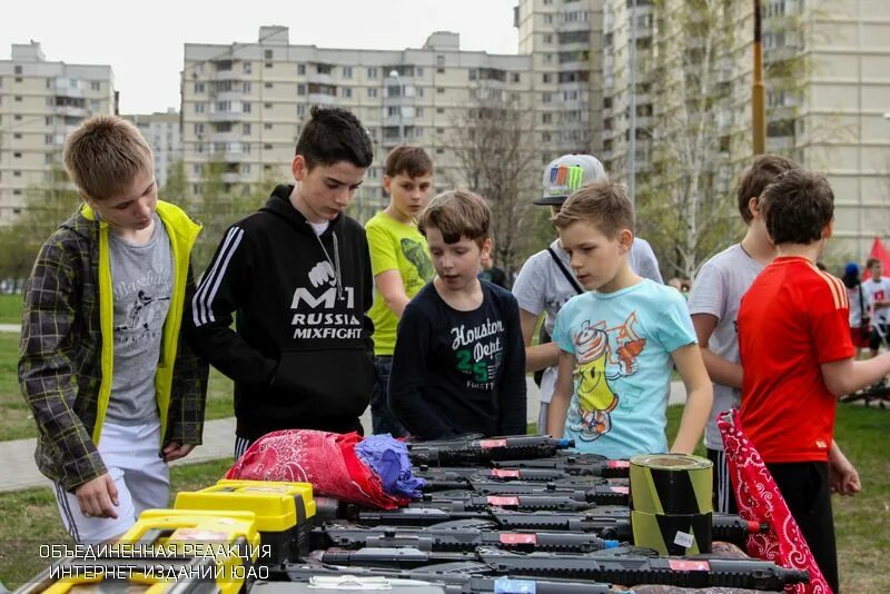 Образовательные программа подросток подростку. Подростковый клуб. Клуб для подростков. Соревнования в школе. Новый подростковый клуб.