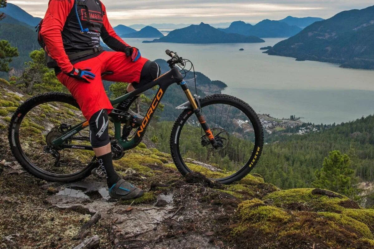 Norco range c1. МТБ маунтинбайк. Norco Downhill Bike. Велосипед Norco Mountain.