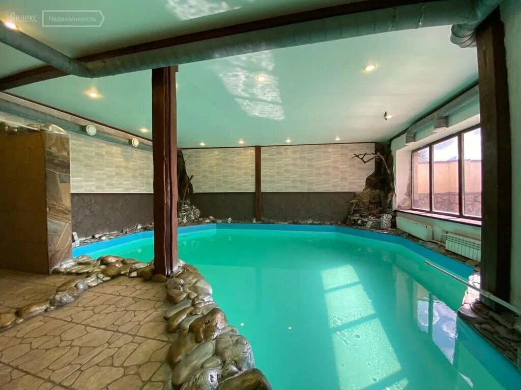 дом с бассейном на сутки. дом посуточно казань с бассейном. лесная 18а казань нагорный. самосырово мира 15. загородный дом пулиха.
