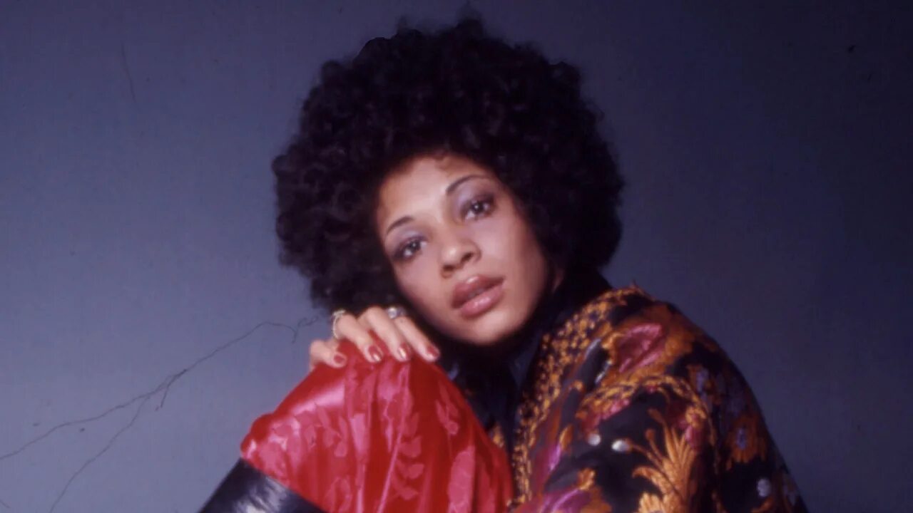 Betty davis. Бетти дэвис 1990. Бетти дэвис 1964. Betty davis. Бетти дэвис певица.