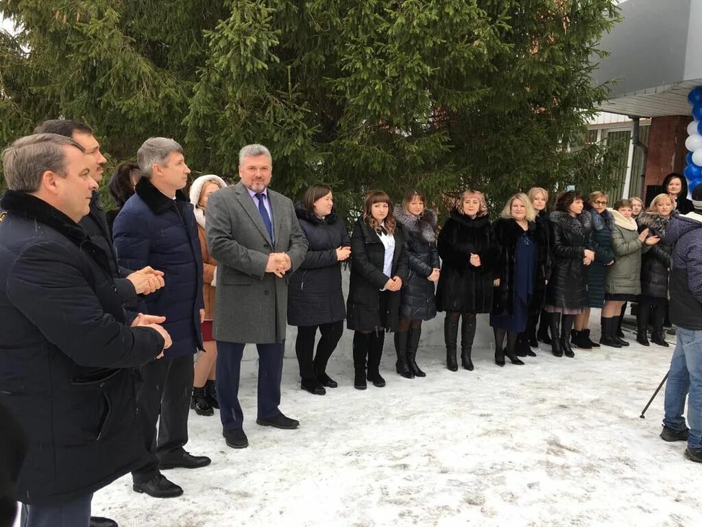 Артемовский городской суд. Артемовский суд Гагарина 21. Председатель Артемовского городского суда. Глава Артемовского городского округа Свердловской области.