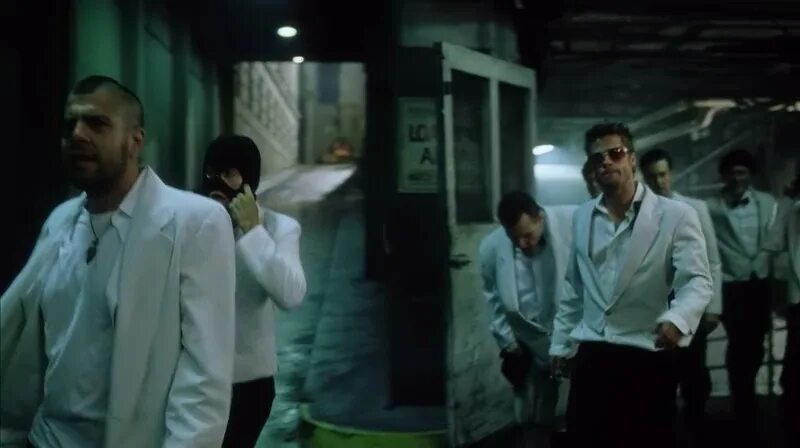 Бойцовский клуб разгром. Бойцовский клуб рассказчик в полицейском участке. Операция разгром бойцовский клуб. План разгром бойцовский клуб. Проект разгром бойцовский.