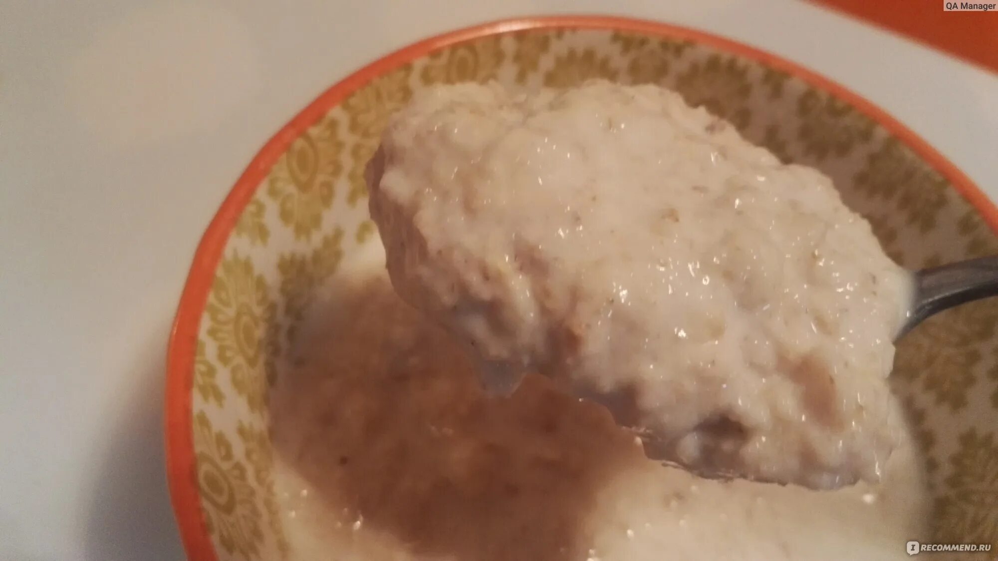 Каша с комочками детская. Каша с комочками. Овсяная каша с комочками. Каша с комочками фото. Белая каша с комочками.