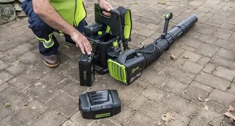 Аккумуляторный домкрат greenworks