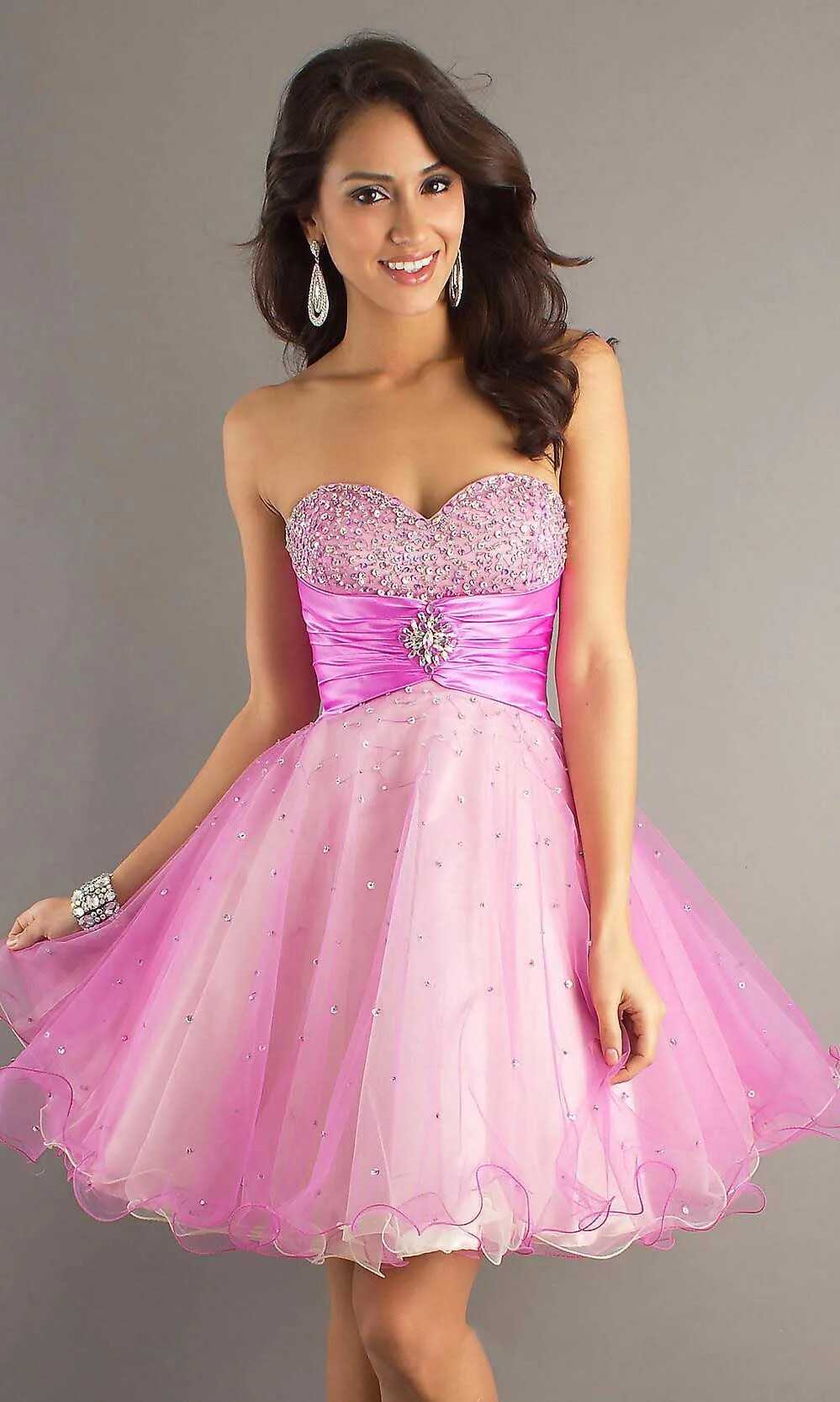 Розовое платье картинки. Платье розовое. Красивое розовое платье. Розовое платье на выпускной. Платье розовое вечернее короткое.