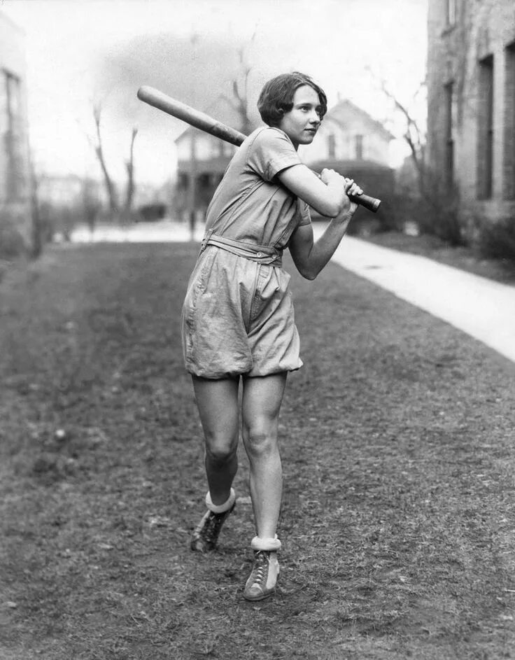 20е шпана. Игры 1930 годов. Балет золотой век шостаковича. Чикаго стадиум. El-sayed nossair - the 1928 olympics.