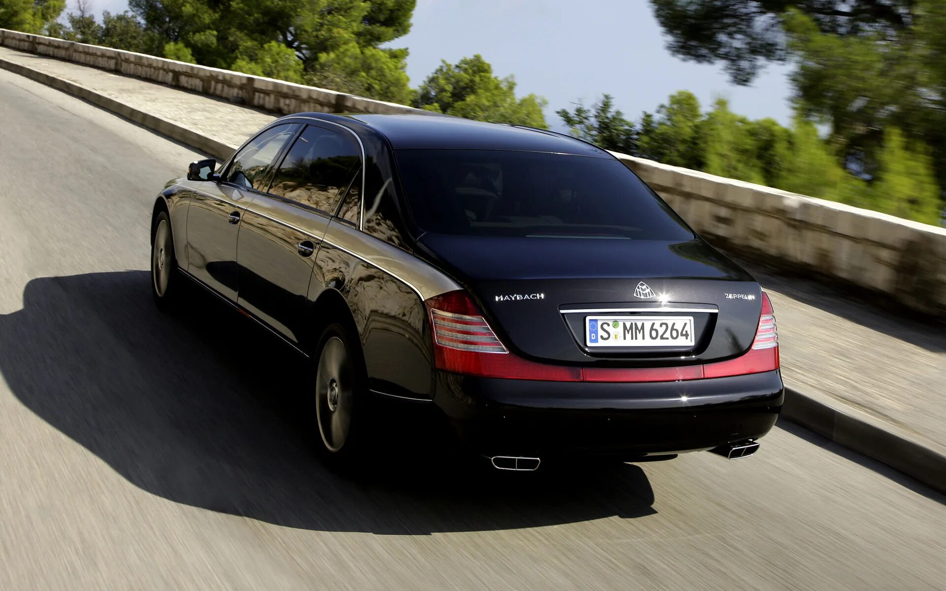 Mercedes benz s600 maybach 2022. Диски мерседес майбах 222. Mercedes-benz s650 pullman. Мерседес 222 майбах. Майбах смн.