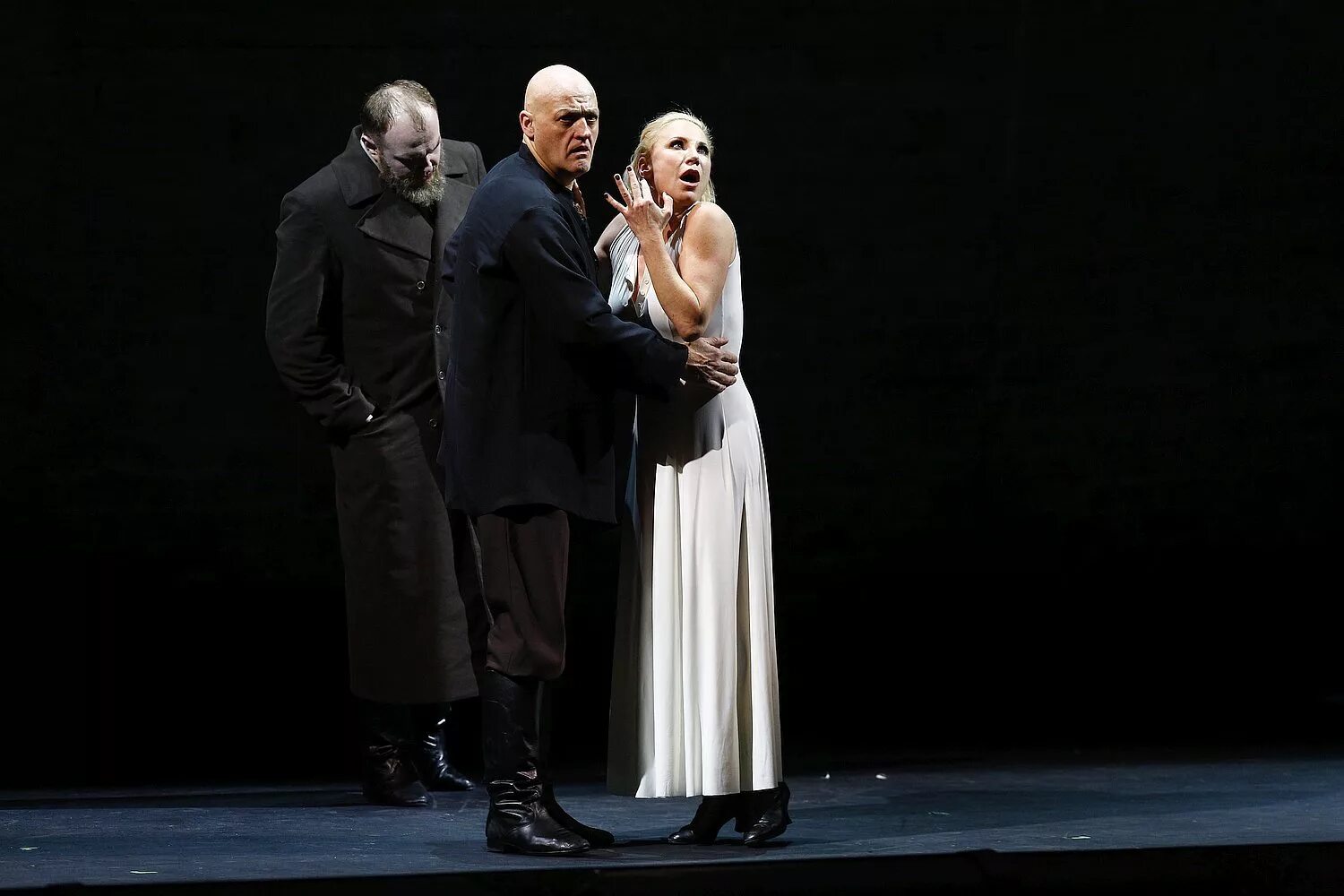 театральные отзывы. доходное место островский малый театр. театр пиранделло. опера катерина измайлова большой театр. кристиан шпук.