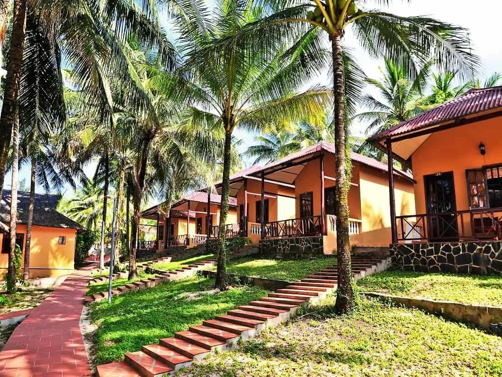 Пляж кхем фукуок. Sonaga resort phu. Sonaga resort phu. Фамиана резорт фукуок. Sonaga resort phu.