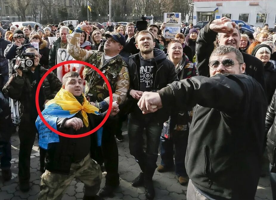 Молдавские шутки. Напасть на украинском. Проукраинский митинг в донецке 2014. Молдавские шутки. Напасть на украинском.