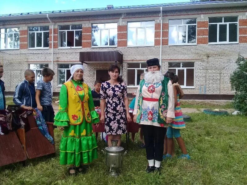 Пам дюм дюм. Дюм Дюм Елабужский район. Татарский Дюм Дюм. Этнэ районы. Татарский Дюм-Дюм Елабужского района Татарстана.