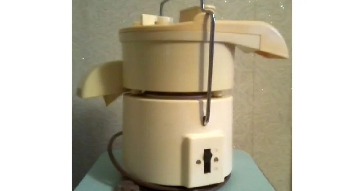 Как собрать советскую соковыжималку. Соковыжималка Росинка СВСП 106. СВСП 202 Росинка. Соковыжималка СВСП 202. Кухонный комбайн СВСП 106 Росинка