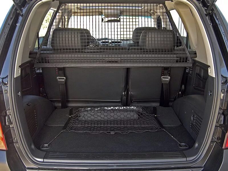 Саньенг рекстон w. Багажник рекстон 2. Ssangyong rexton багажник. Рекстон 7 мест. Ssangyong kyron 2007 багажник.