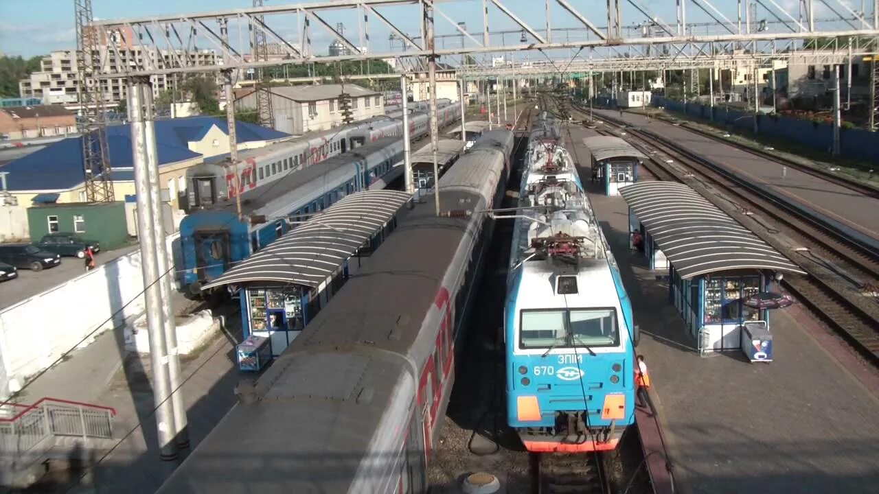 Электричка махачкала. Вокзал махачкала железная дорога. Вокзал махачкала железная дорога. Жд вокзал махачкала. Вокзал махачкала железная дорога.