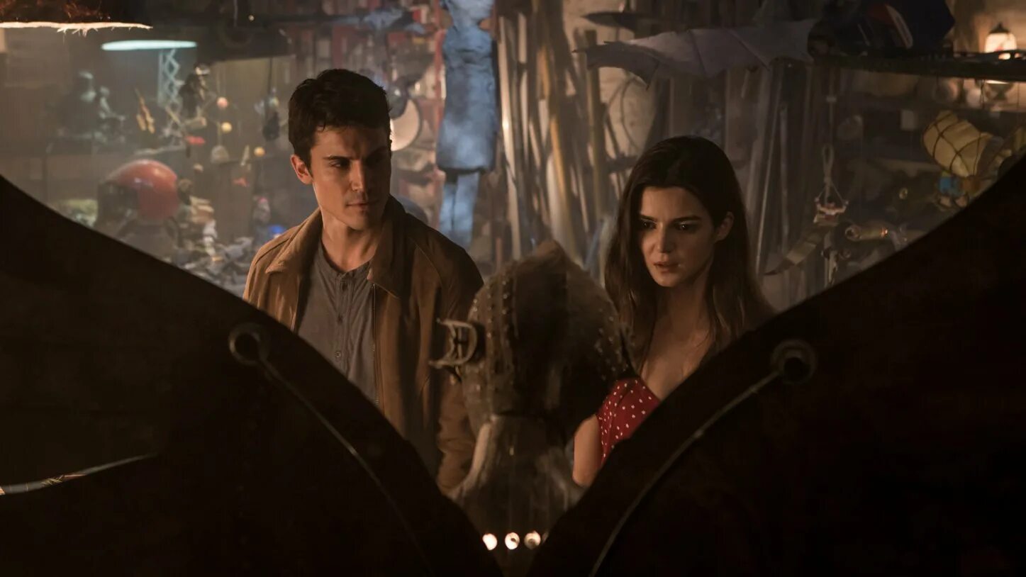 Орбита 9 фильм 2017. Орбита 9 сюжет. Клара лаго орбита 9. Кадр из фильма орбита 9. Орбита 7 фильм.