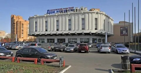 Парковка театра