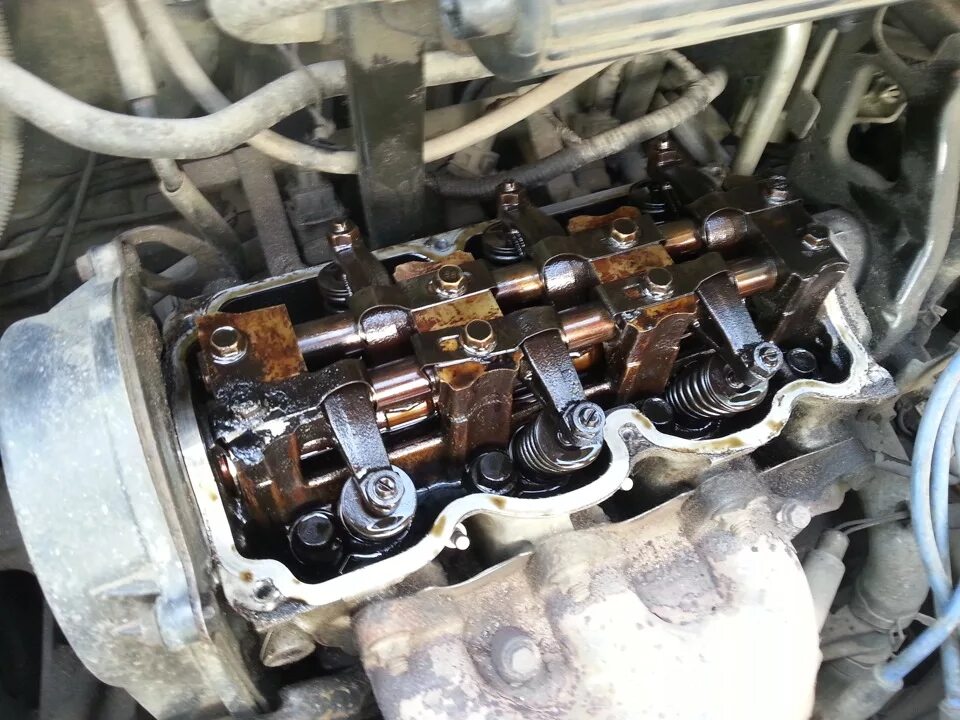 Клапан сальник матиз. Головка клапанов дэу нексия 8 клапанов. Как выставить клапана на дэу нексия. Как выставить клапана на дэу нексия. Регулировка клапанов дэу нексия 8 клапанов.