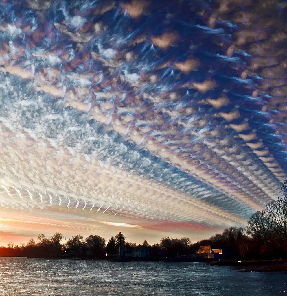 Покажи картинки удивительного цифрового. Мэтт Моллой. Красивое небо. Красота неба. Красивые облака необычные.