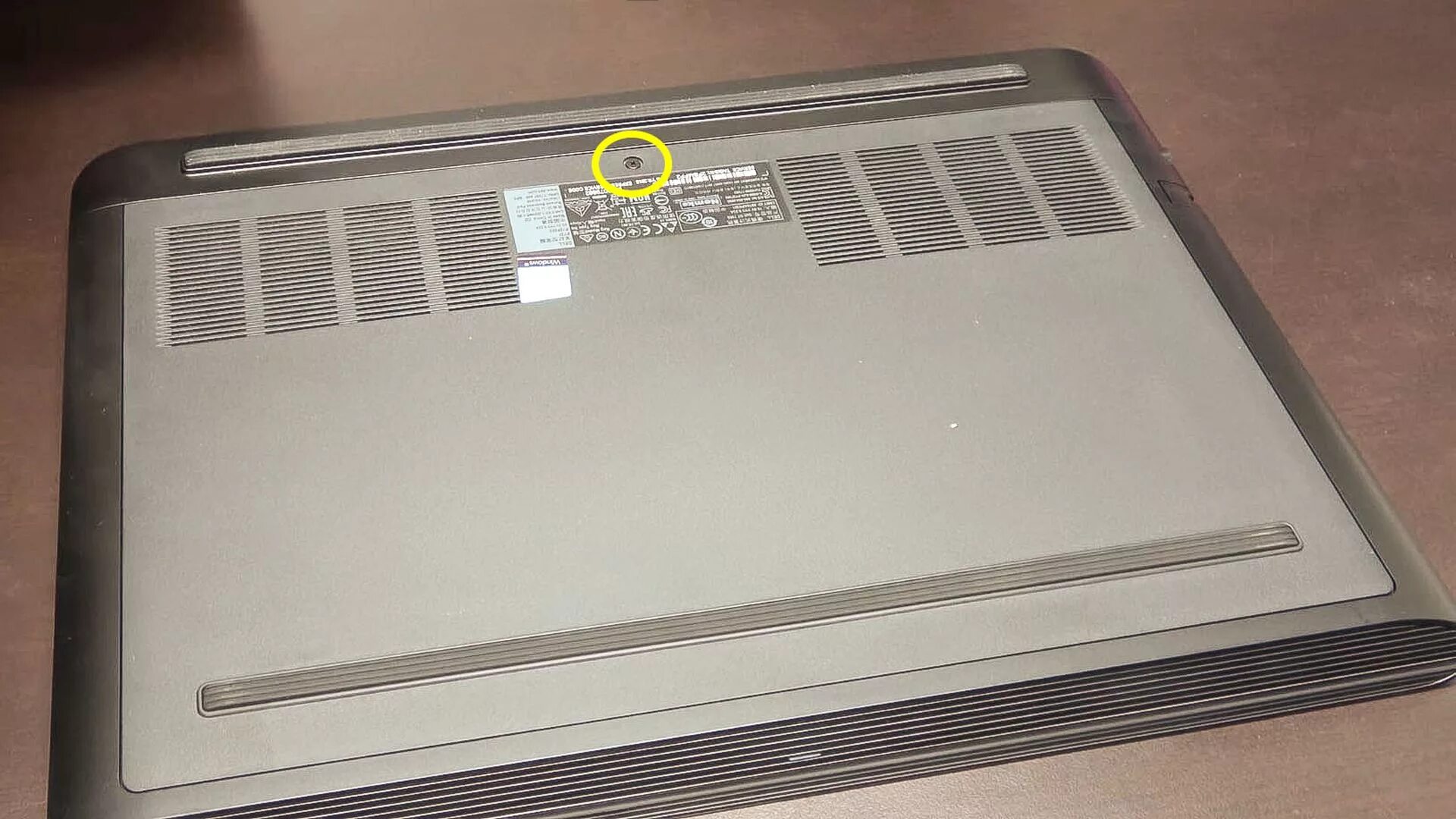 Как снять крышку ноутбука dell Solved: Re: HP Dm4-1065dx left hinge broken!! Page 2 HP Support Community