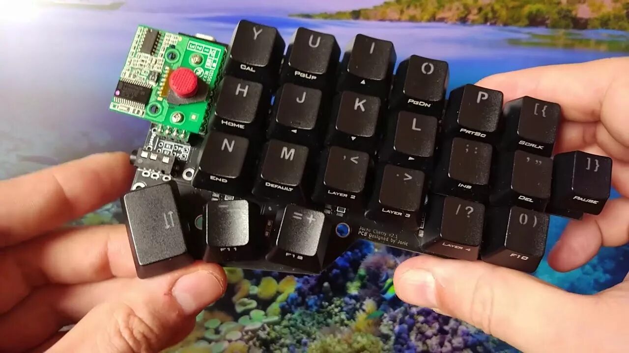 Corne keyboard. Corne клавиатура. jorne v3. trackpoint модуль. здоровая клавиатура.