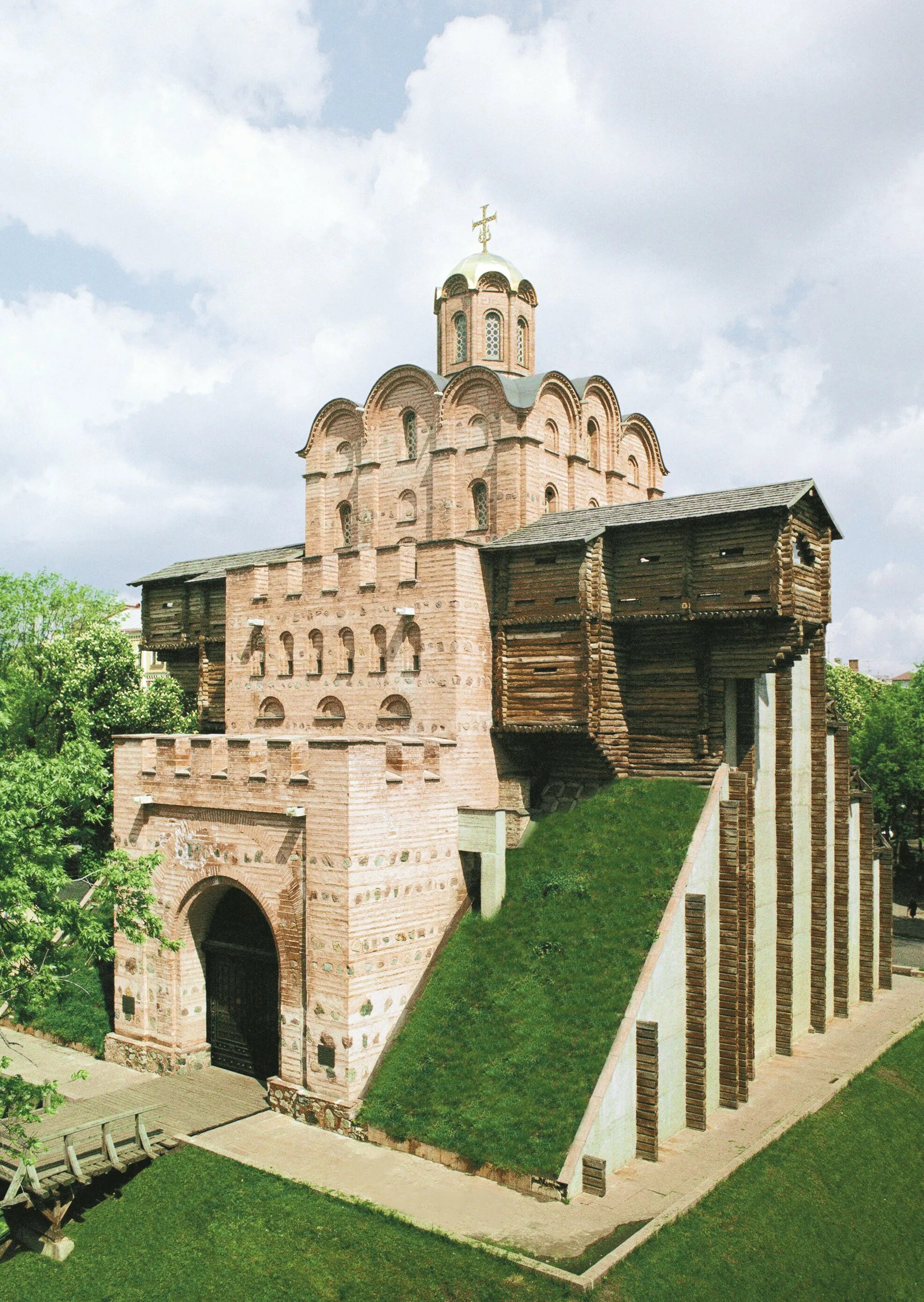 The Golden Gates Киев, Ворота, Экскурсии