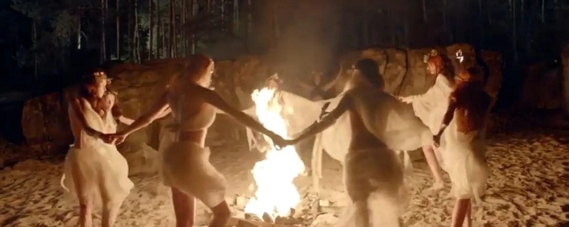 Группа faun. Faun группа концерт. Вальпургиева ночь клип faun. Faun walpurgisnacht. Группа faun federkleid.