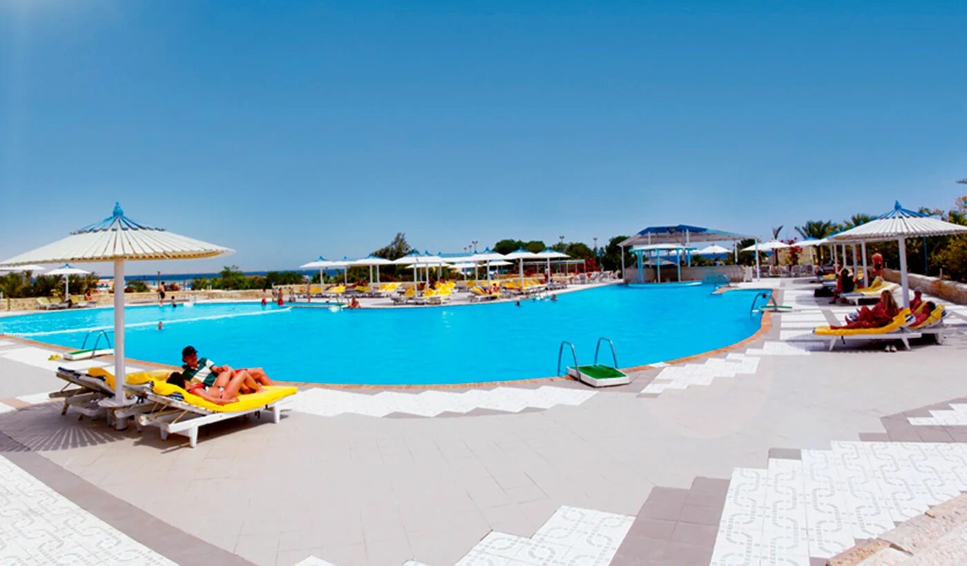 Coral beach resort хургада. Coral Beach Resort Hurghada 4. Отель Корал Бич ротана Резорт Хургада. Coral Beach Rotana Resort 4 Египет Хургада. Ротана Корал Бич Хургада.