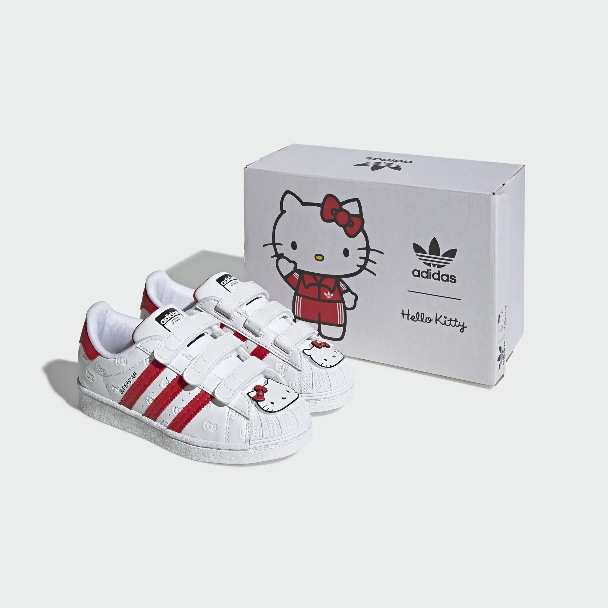 Adidas hello. Адидас Хеллоу Китти. Adidas hello Kitty. Адидас Хеллоу Китти кроссовки. Коллекция адидас и Хеллоу Китти.